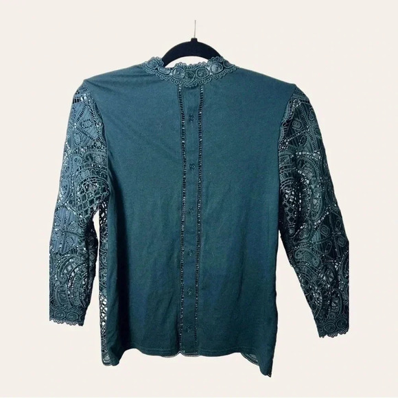 0389. JAMES COVIELLO NEW YORK EMBROIDERED TOP SHEER FRONT SOLID BACK SIZE XSMALL - Picture 7 of 11